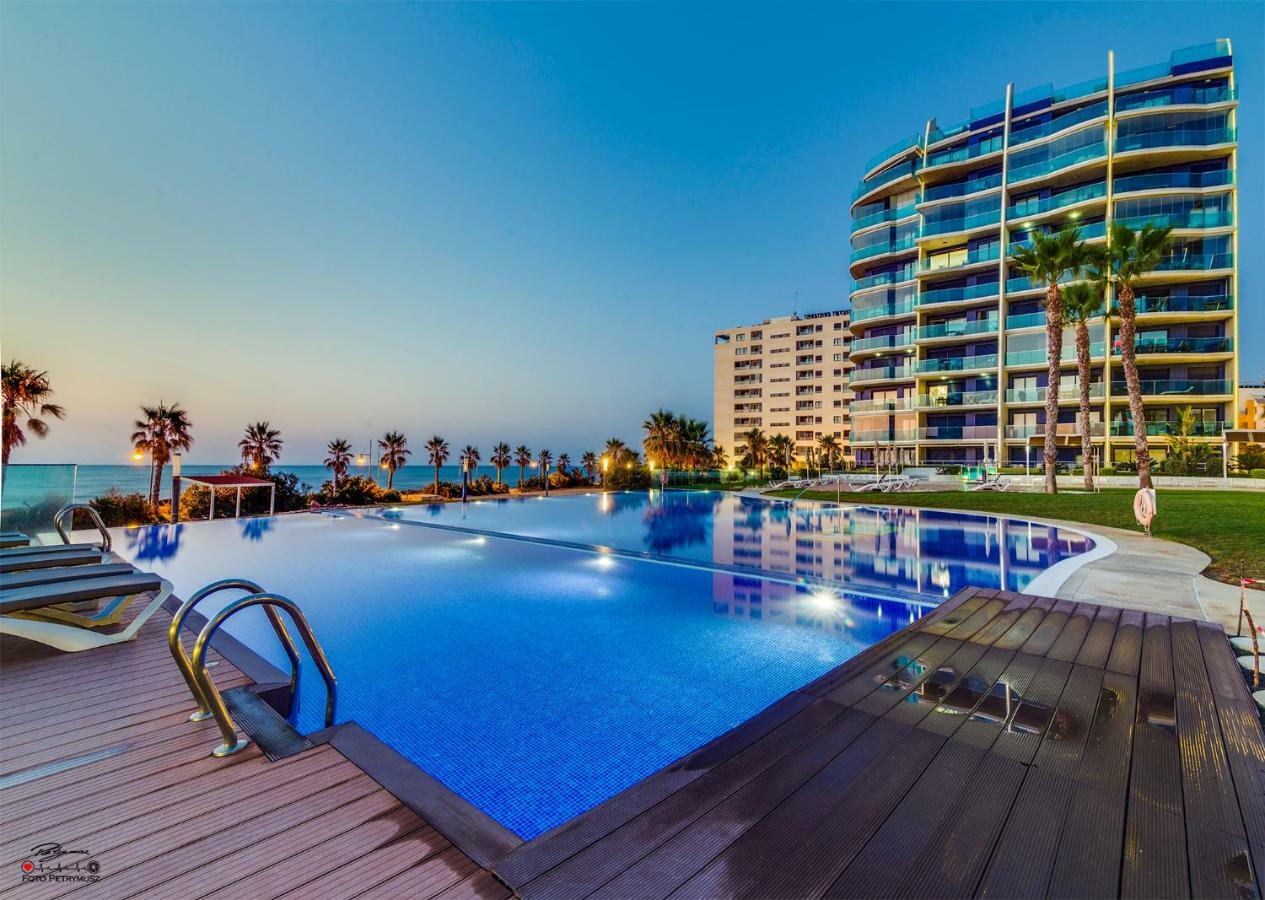 Ferienwohnung Torrevieja - Punta Prima Sea Senses Exterior foto